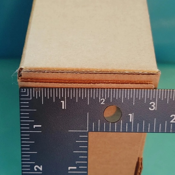 NO TAPE REQUIRED 100 Combo 50 Small 9x7x3 and 50 12x10x3 Large Shipping Boxes - Picture 10 of 11